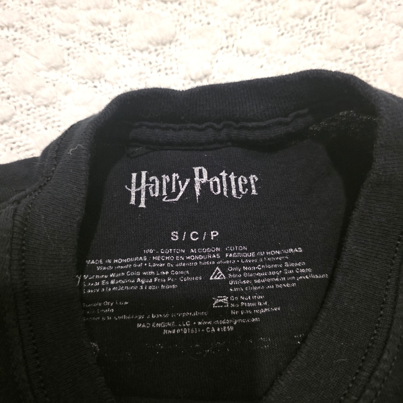Harry Potter Black Graphic Tee - Picture 6 of 6
